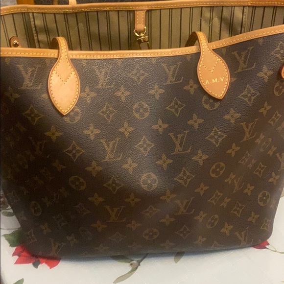 Louis Vuitton Handbags - Louise Vuitton